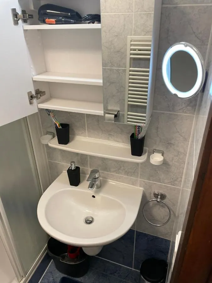 Apartment Gezellige Studio 1 Slaapkamer, 3Pers,Strand,Zee 50M Ostend