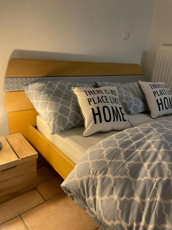 Gezellige Studio 1 Slaapkamer, 3Pers,Strand,Zee 50M Ostend
