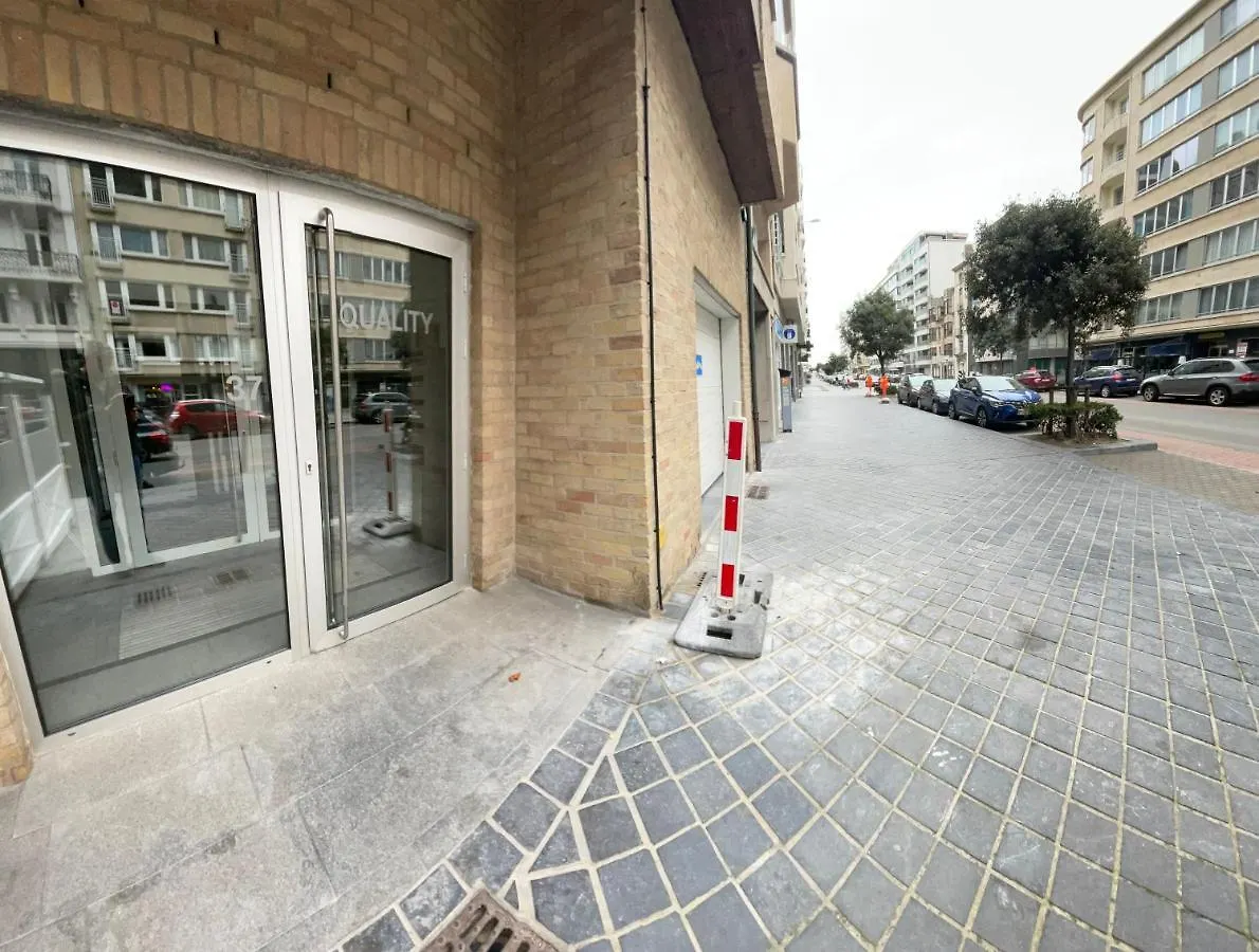 Gezellige Studio 1 Slaapkamer, 3Pers,Strand,Zee 50M Ostend Apartment