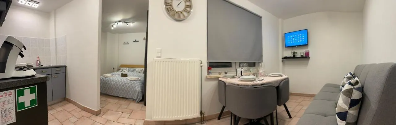 Gezellige Studio 1 Slaapkamer, 3Pers,Strand,Zee 50M Ostend